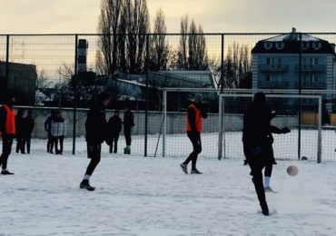 В Ужгороді провели "Кубок Діда Мороза" з міні-футболу (ВІДЕО)