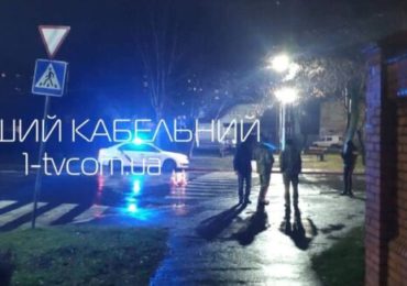 В Мукачеві водій збив двох пішоходів та втік, - ЗМІ