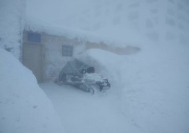 На високогір'ї Карпат температура повітря -5°С