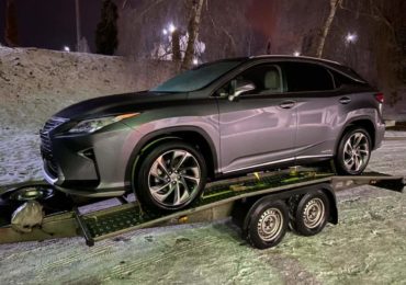 На Закарпаття намагались завезти LEXUS за заниженою ціною (ФОТО)