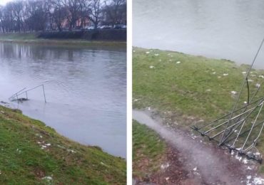 В Ужгороді засудили чоловіка, який скинув менору у річку