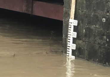 На дорогах Закарпаття можливі переливи води