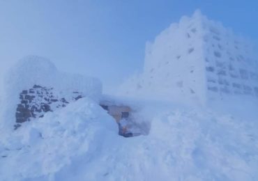 На високогір'ї Карпат температура повітря -8°С