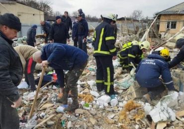 На Київщини в результаті обстрілу будинків під завалами загинуло троє дітей