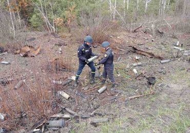 Закарпатські сапери продовжують допомагати розміновувати Київщину (ФОТО)