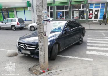 В Ужгороді патрульні склали 9 постанов на водіїв за порушення ПДР