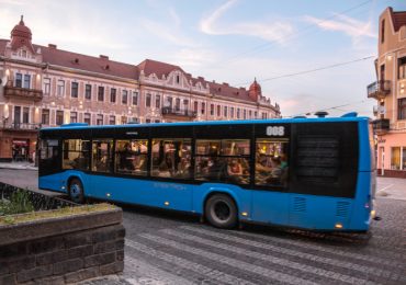 Як в Ужгороді на Великдень курсуватимуть автобуси (ГРАФІК)