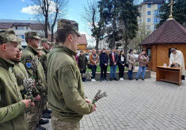 У військовій частині 128-ї бригади відбулось освячення вербових гілок (ФОТО)