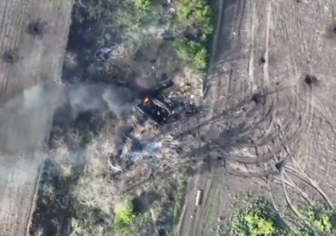 Закарпатські бійці 128-ї бригади знищили ворожий БМП-3 (ВІДЕО)