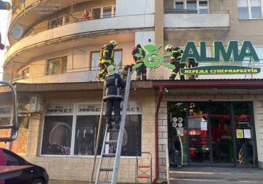 В Іршаві горів магазин продовольчих товарів (ФОТО)