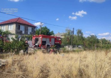 Завдяки пильності сусідів на Закарпатті вдалося врятувати будинок (ФОТО)