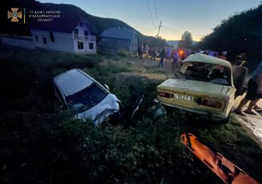 Двоє людей загинули, троє травмовані: на Закарпатті трапилася жахлива ДТП (ФОТО)