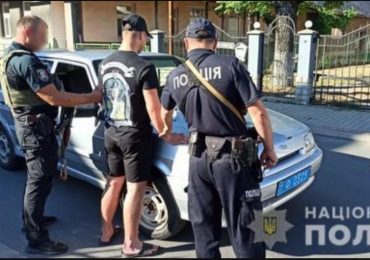 У 20-річного закарпатця виявили наркотики