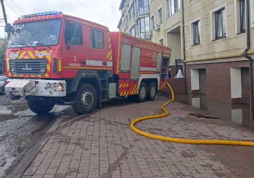 Ужгородські рятувальники ліквідовують наслідки погіршення погодних умов