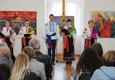 В Ужгороді стартував VI міжнародний літературний фестиваль "Карпатська ватра"