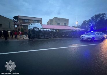 На Ужгородщині п’яний водій вантажівки скоїв ДТП