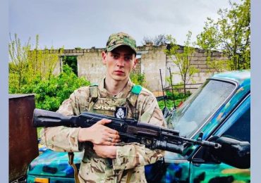 «За дві доби з допомогою дронів ми пошкодили й спалили три російські БМП і гусеничний тягач», - історія содата 128-ї бригади