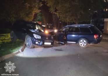В Ужгороді нетверезий водіїв скоїв ДТП