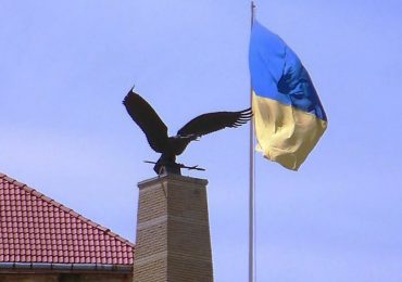 "Шоковані рішенням": у товаристві угорської культури Закарпаття відреагували на демонтаж турула із замку "Паланок"