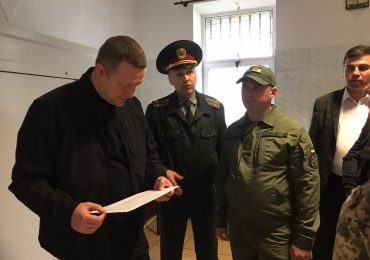 Керівник Закарпатської обласної прокуратури поспілкувався з ув’язненими в ДУ «Закарпатська УВП (№ 9)» під час особистого прийому