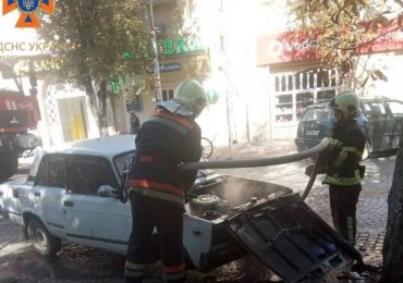 У Виноградові під час руху загорівся автомобіль