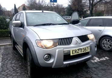 Закарпатські штурмовики отримали від іноземних меценатів черговий автомобіль