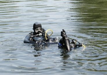 В Ужгороді водолази шукали рибалку, який пішов з дому і зник