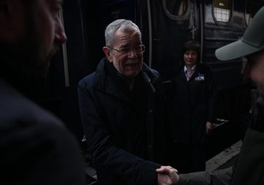 В Ужгород з офіційним візитом прибув Президент Австрії Александер Ван дер Беллен