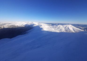 На високогір'ї Карпат температура повітря -15°С