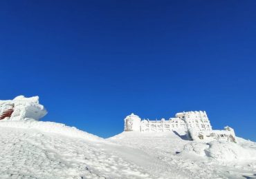 Зима не покидає Карпати: на високогір'ї Карпат температура повітря -14°C