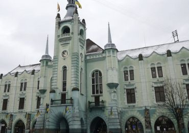 Депутати п’яти фракцій ініціювали розпуск виконавчого комітету Мукачівської міської ради
