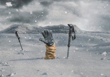 Значна снiголавинна небезпека: закарпатців закликають утриматися від походів у гори