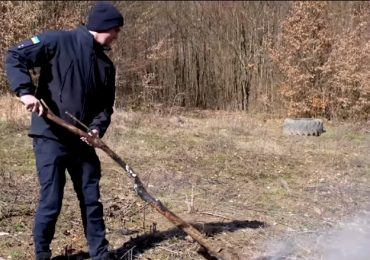 Спали траву – отримай штраф: рятувальники пішли в рейд населеними пунктами на Ужгородщині