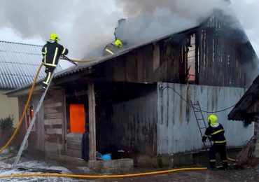 На Рахівщині під час пожежі в житловому будинку загинув чоловік