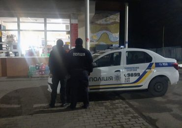 40-річний закарпатець побив працівника місцевої автозаправки