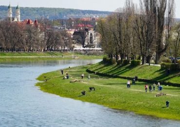 У четвер в Ужгороді відбудеться загальноміське прибирання