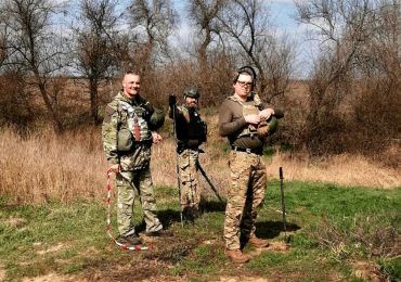 Вибухотехніки поліції Закарпаття продовжують розміновувати звільнені від окупанта українські території