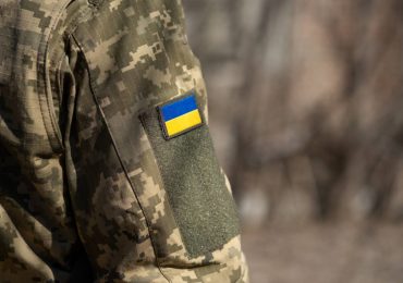 В Україні продовжено воєнний стан та загальну мобілізацію