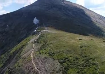 Відео дня: у мережі показали найвищу гору України