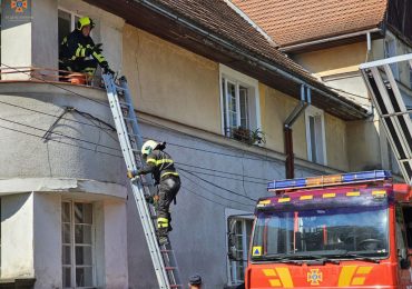 У Хусті небайдужі жителі вчасно помітили пожежу у сусідській квартирі