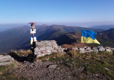 На високогір'ї температура навколишнього середовища +9°C