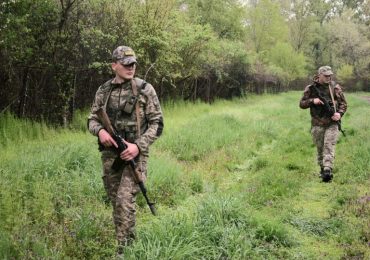 На кордоні зі Словаччиною зупинили ще 8 правопорушників