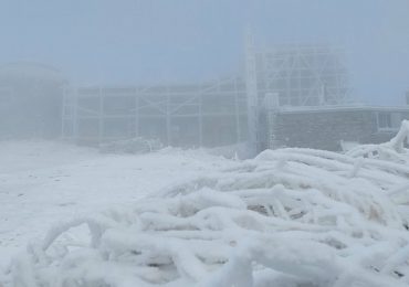 Справжня зима: високогір'я Карпат вкрите снігом