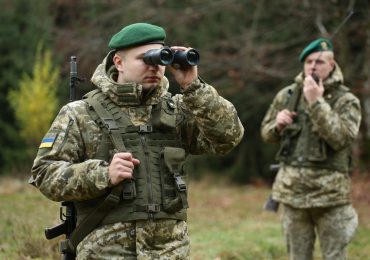 Впродовж минулої доби 17 чоловіків намагались незаконно перетнути кордон