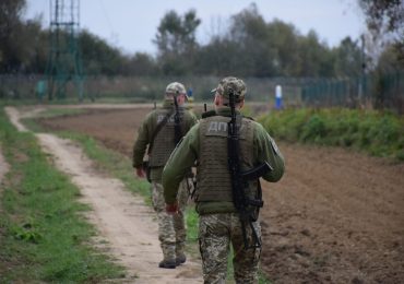 Поблизу кордону зі Словаччиною затримали чергових правопорушників