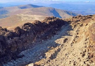 На Боржавському хребті невідомі пошкодили полонину