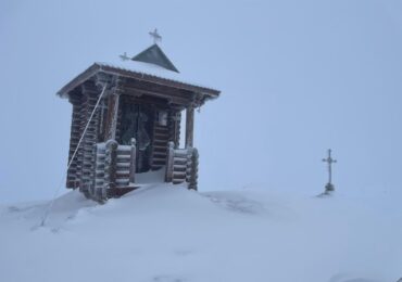 На високогір’ї Карпат снігові опади