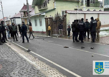 Двом учасникам масової бійки у Підвиноградові обрали запобіжні заходи: тримання під вартою без права внести заставу