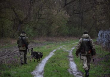 Впродовж минулої доби 14 чоловіків намагалися незаконно перетнути кордон на Закарпатті