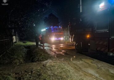 Ужгородські рятувальники ліквідували пожежу в новорічну ніч